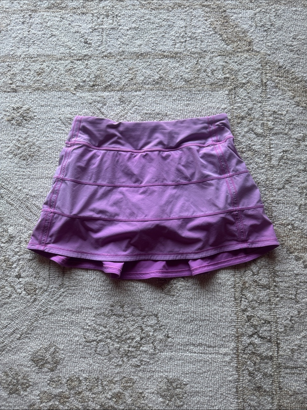 Lululemon pace rival skirt, 6